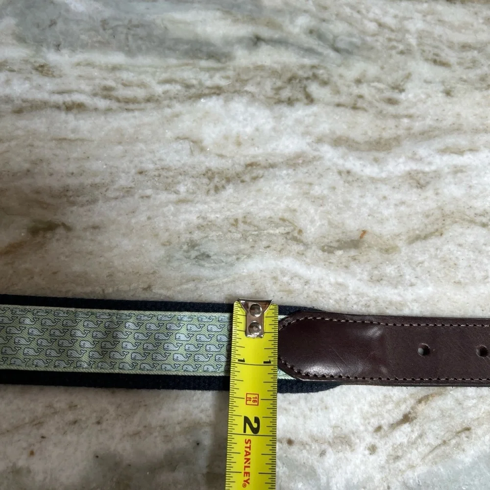 VINEYARD VINES BOYS CLASSIC CLUBHOUSE BELT GREEN WHALES SZ 30